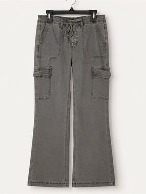 American Eagle Gray Cargo Flare Pants